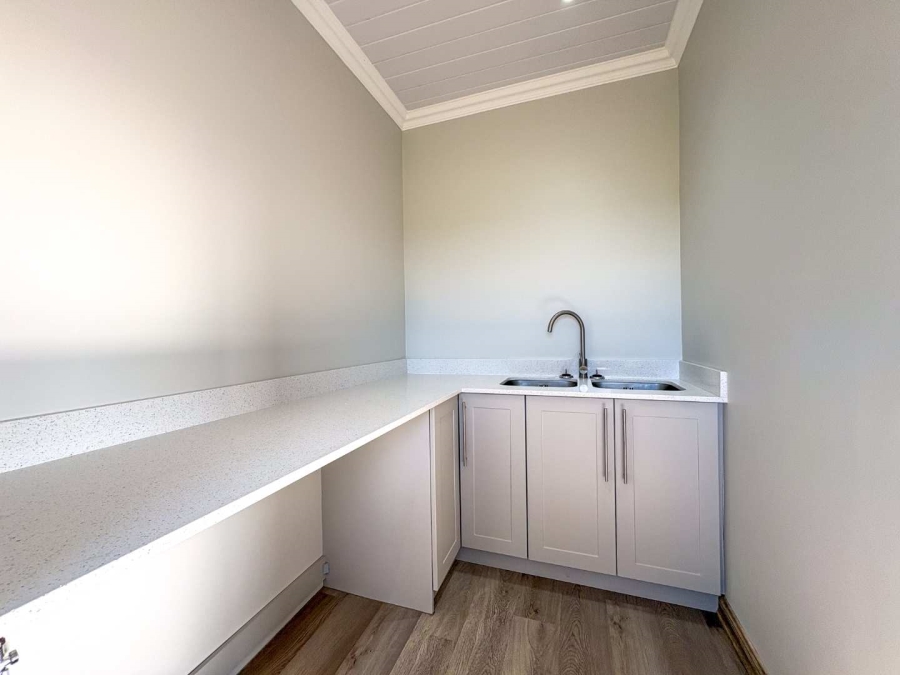 3 Bedroom Property for Sale in Stilbaai Wes Western Cape